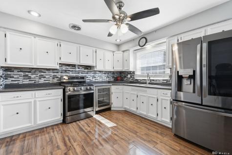 2953 180TH Street Lansing IL 60438