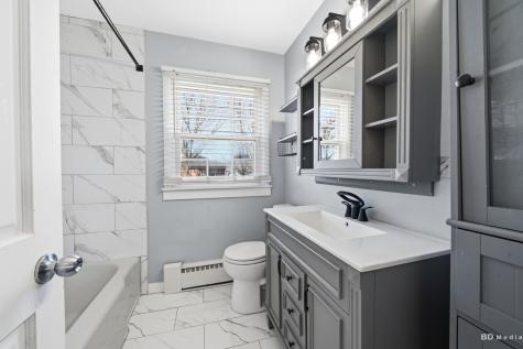 2953 180TH Street Lansing IL 60438
