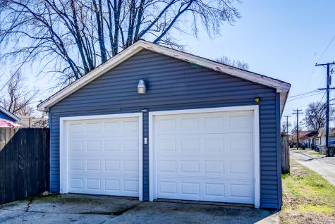 2953 180TH Street Lansing IL 60438