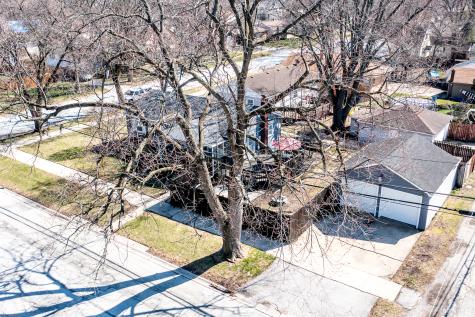 2953 180TH Street Lansing IL 60438