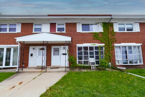 8810 Robin Drive Des Plaines IL 60016