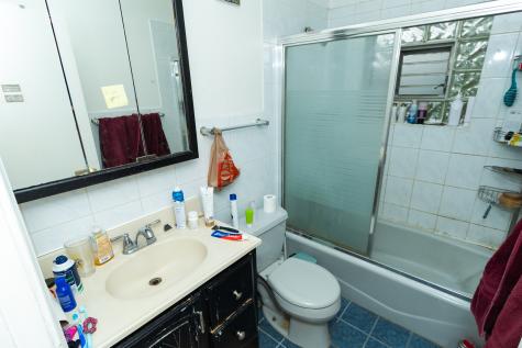 8810 Robin Drive Des Plaines IL 60016