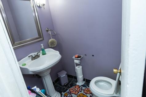 8810 Robin Drive Des Plaines IL 60016