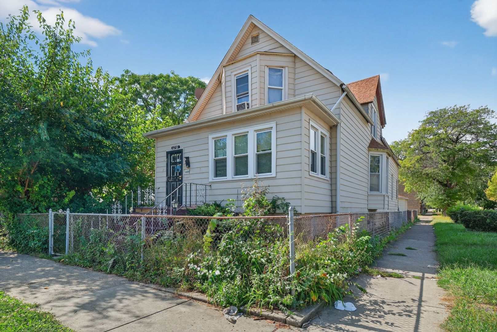 6200 South Paulina Street Chicago IL 60636