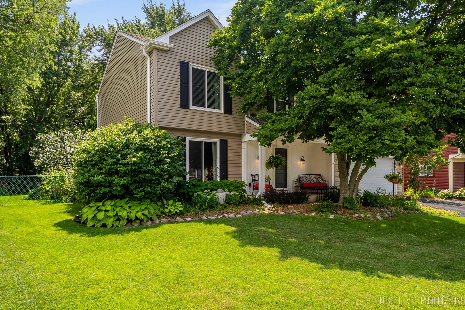 757 Hickory Lane Carol Stream IL 60188