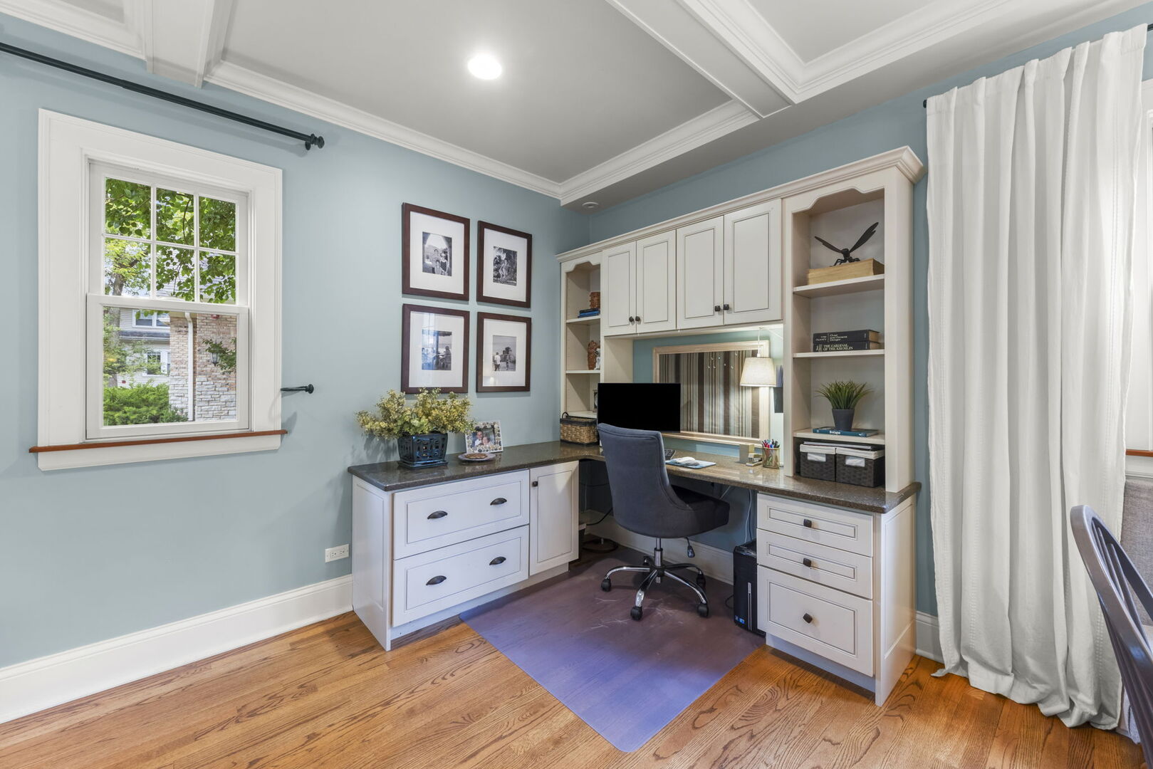 388 Hill Avenue Glen Ellyn IL 60137