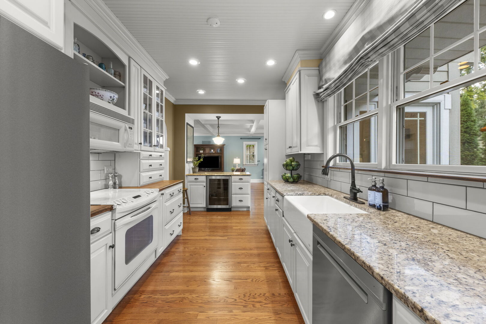 388 Hill Avenue Glen Ellyn IL 60137