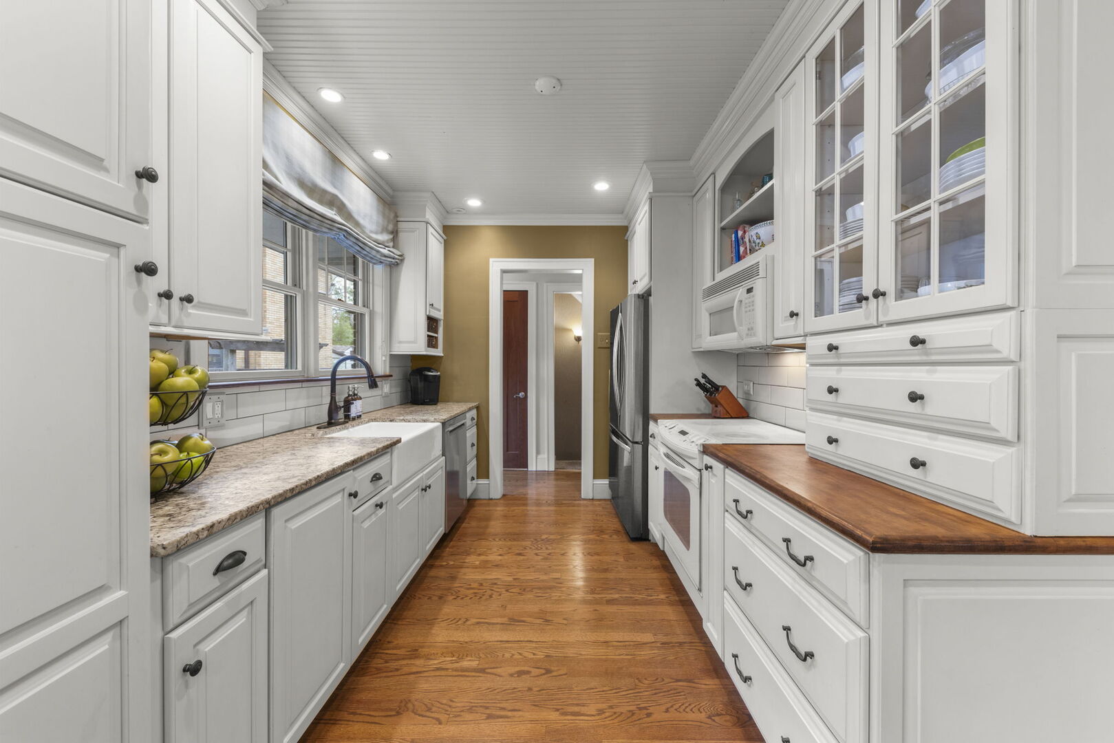 388 Hill Avenue Glen Ellyn IL 60137