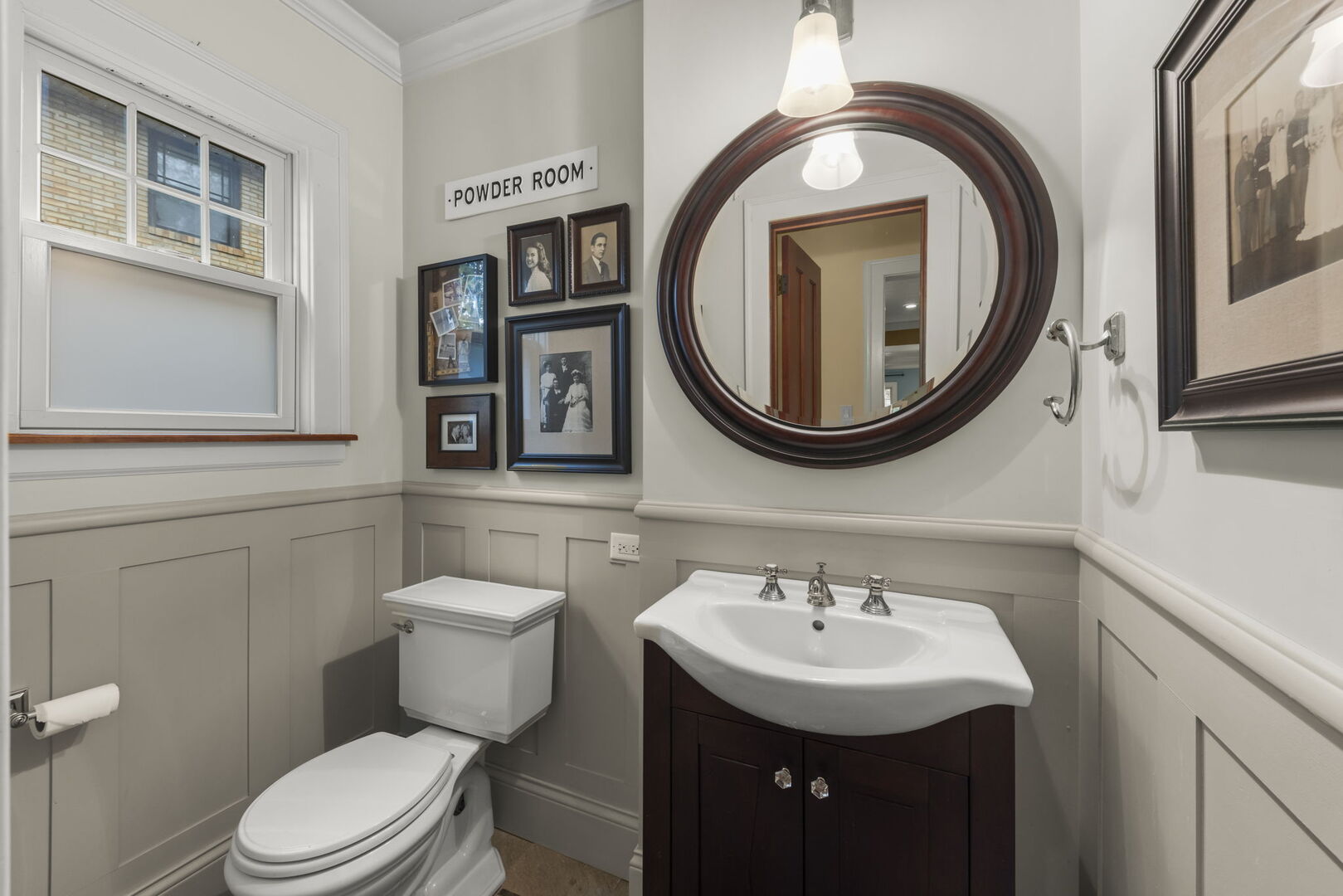 388 Hill Avenue Glen Ellyn IL 60137