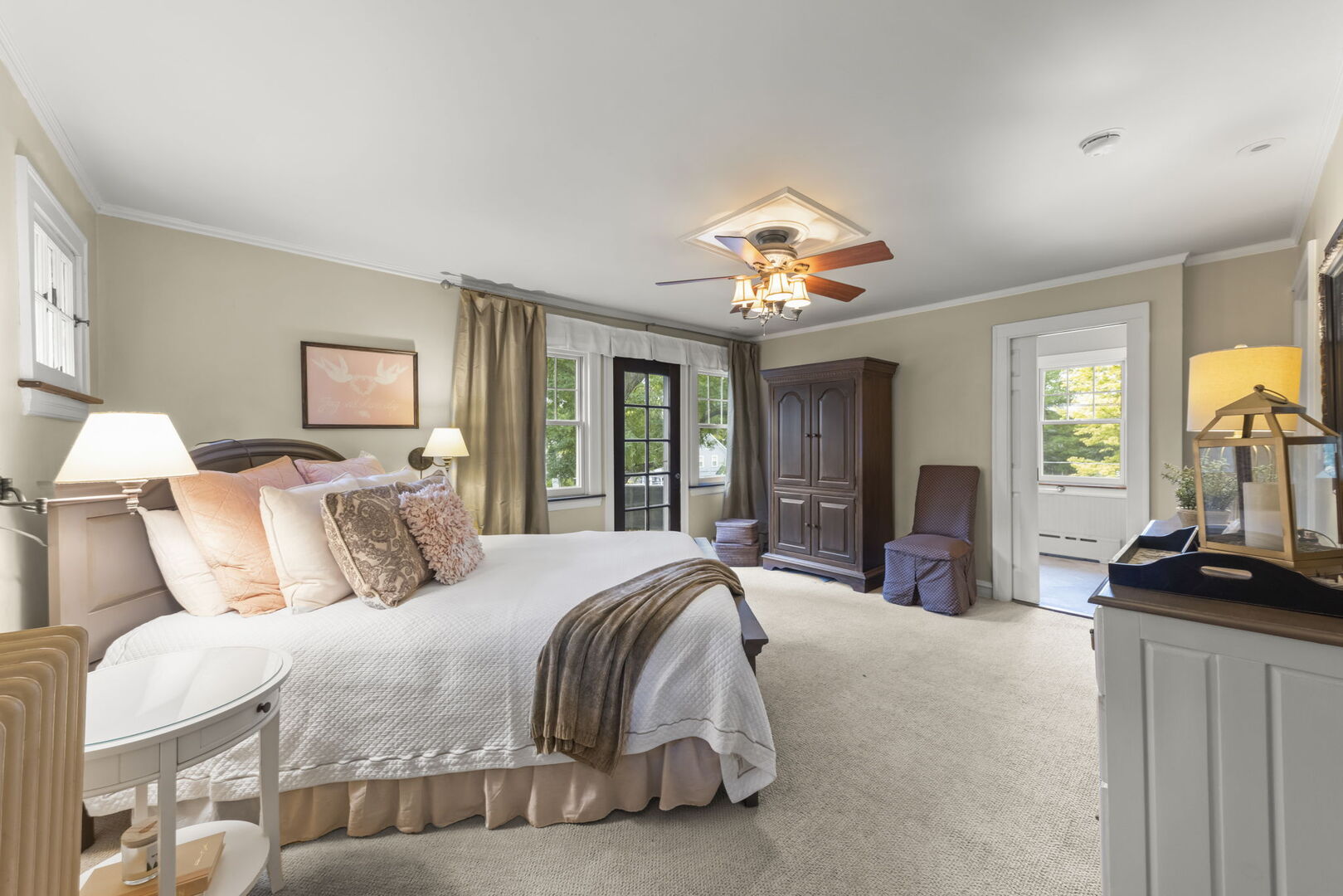 388 Hill Avenue Glen Ellyn IL 60137