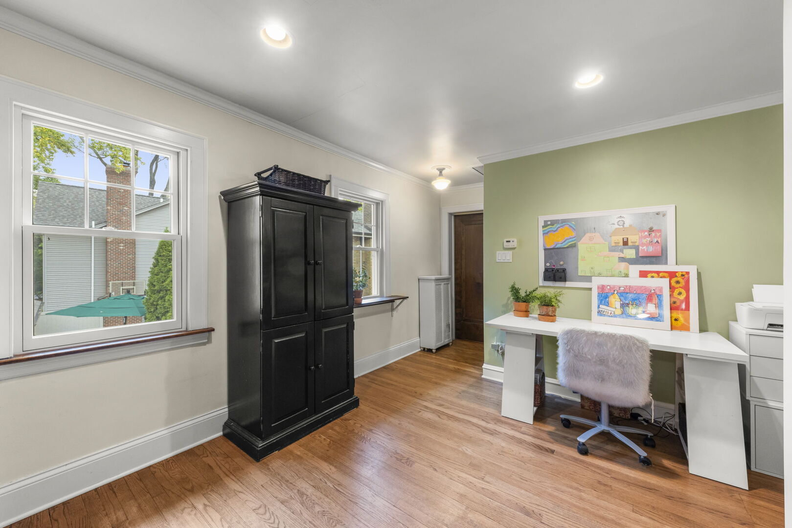 388 Hill Avenue Glen Ellyn IL 60137