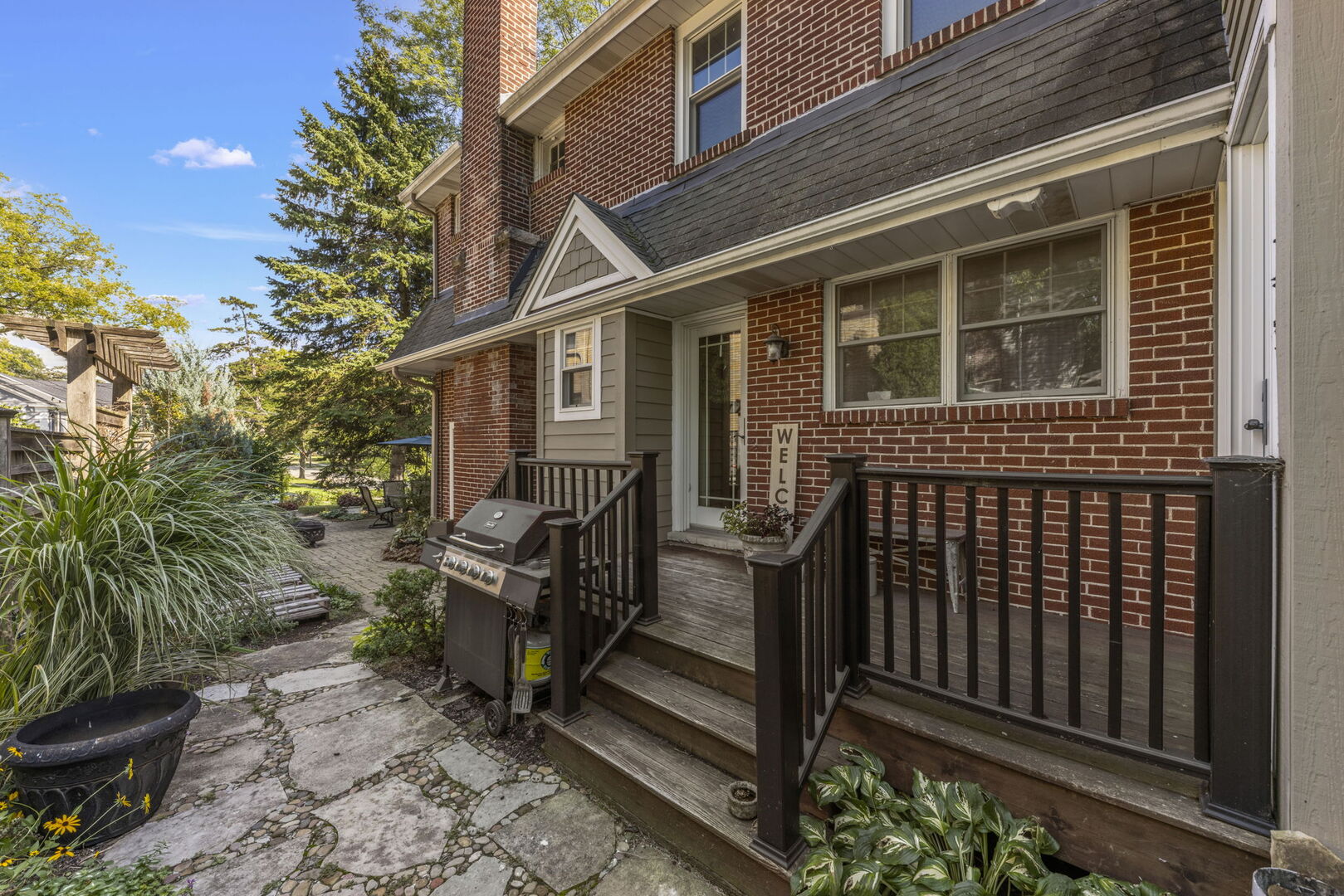 388 Hill Avenue Glen Ellyn IL 60137