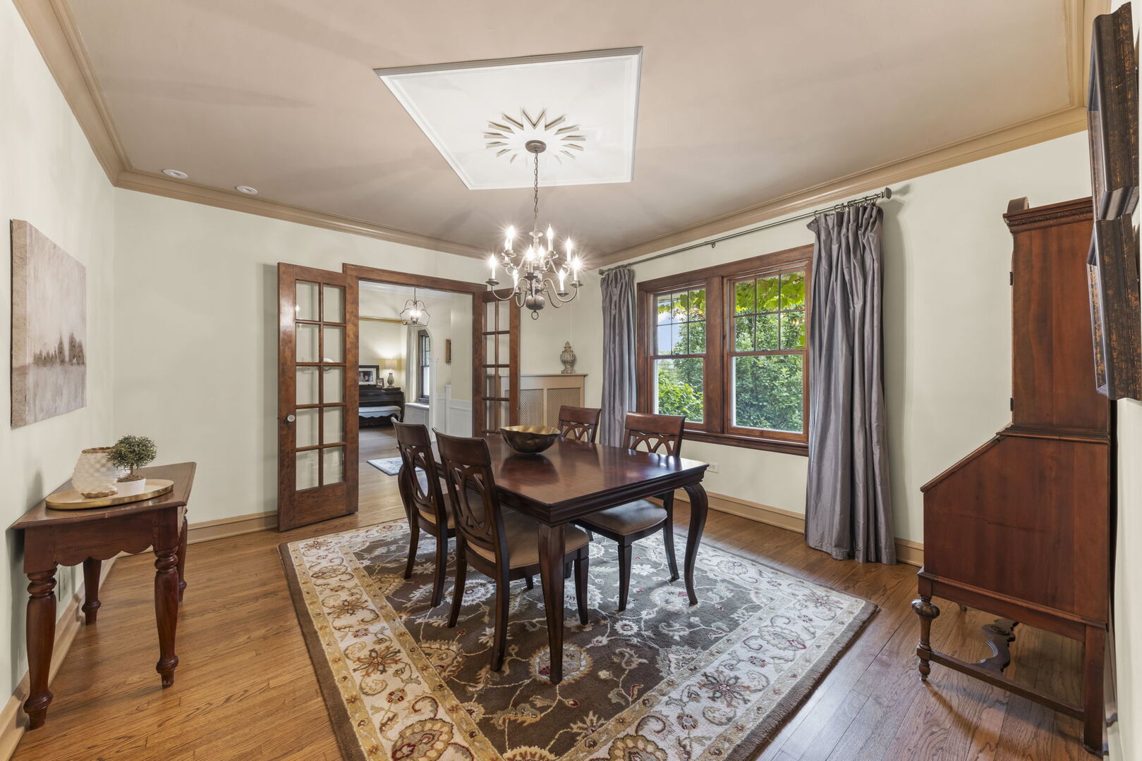 388 Hill Avenue Glen Ellyn IL 60137