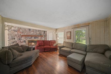 2012 N 45th Road Leland IL 60531