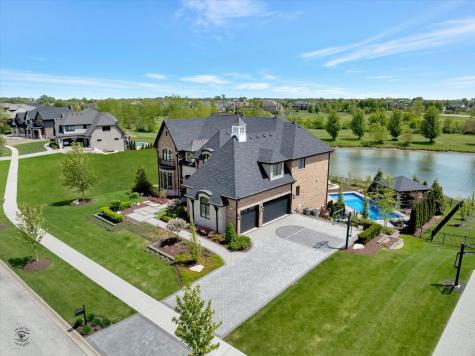 11483 Zermatt Drive Frankfort IL 60423