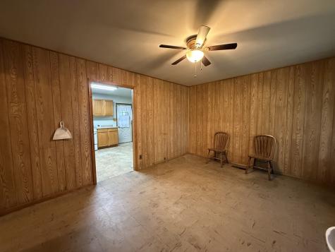 141 South Oakdale Avenue Kankakee IL 60901