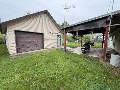 141 South Oakdale Avenue Kankakee IL 60901