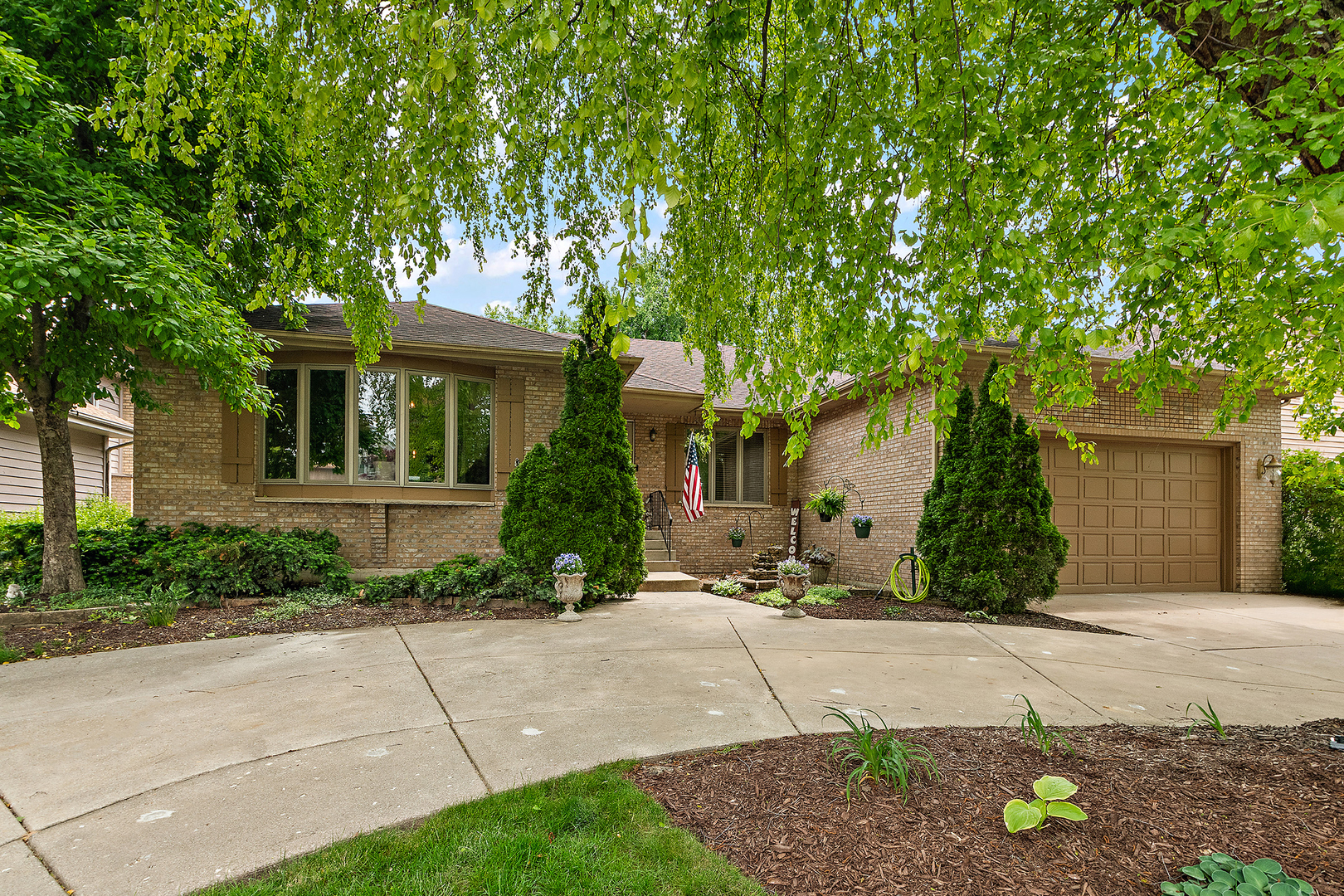 437 North Kevin Drive Addison IL 60101