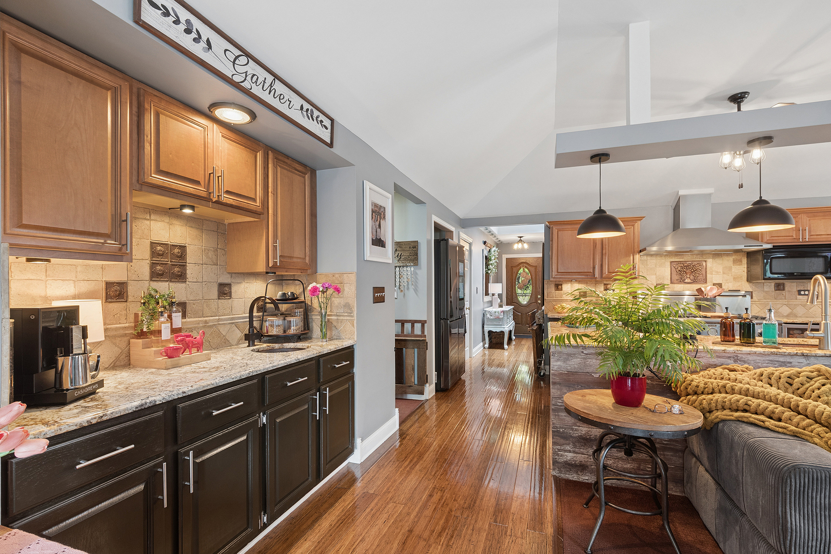 437 North Kevin Drive Addison IL 60101
