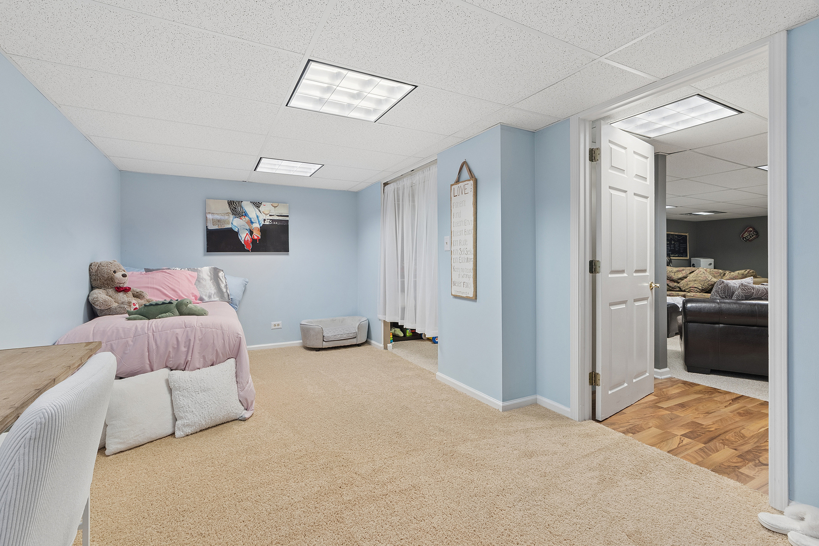 437 North Kevin Drive Addison IL 60101