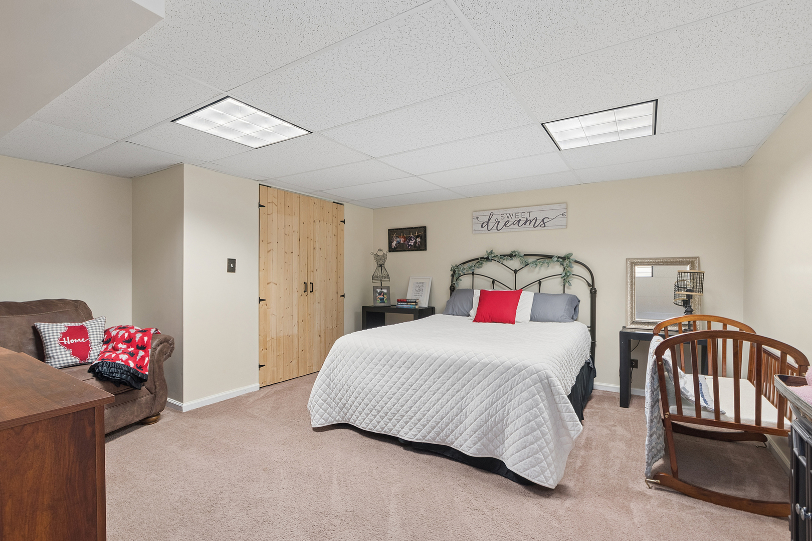 437 North Kevin Drive Addison IL 60101