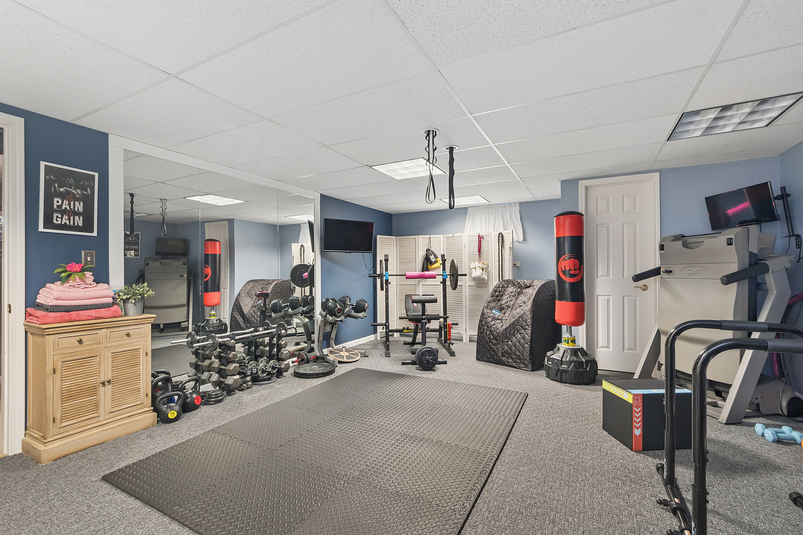 437 North Kevin Drive Addison IL 60101