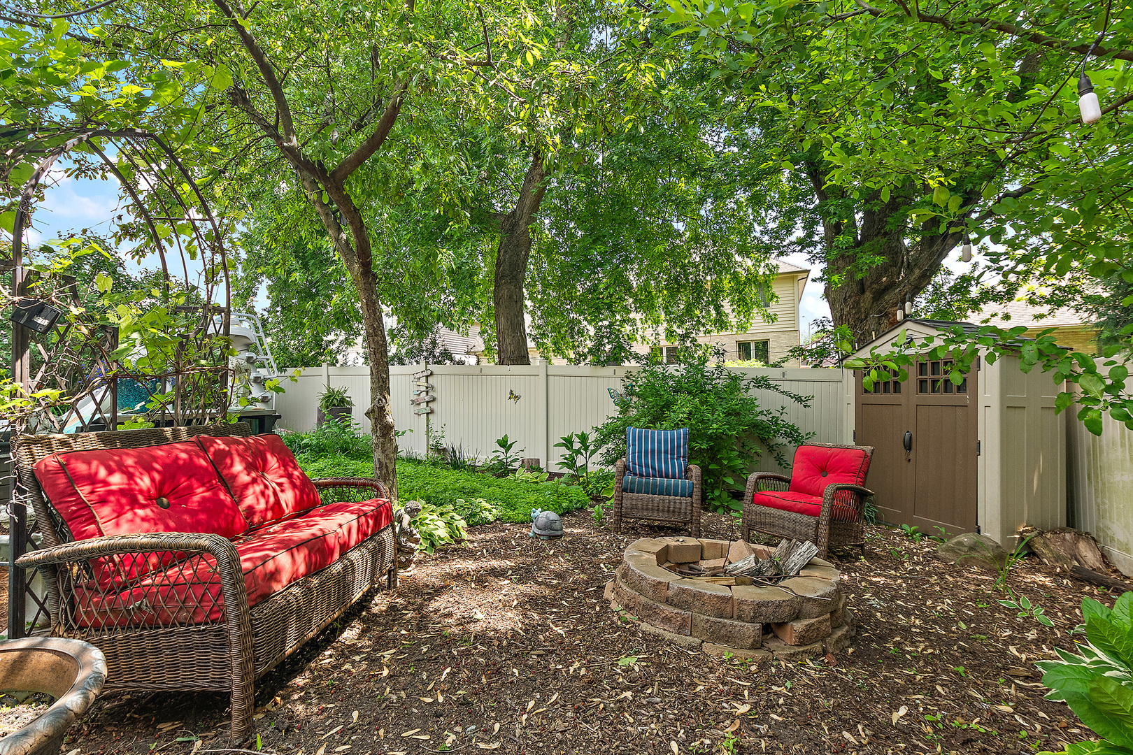 437 North Kevin Drive Addison IL 60101