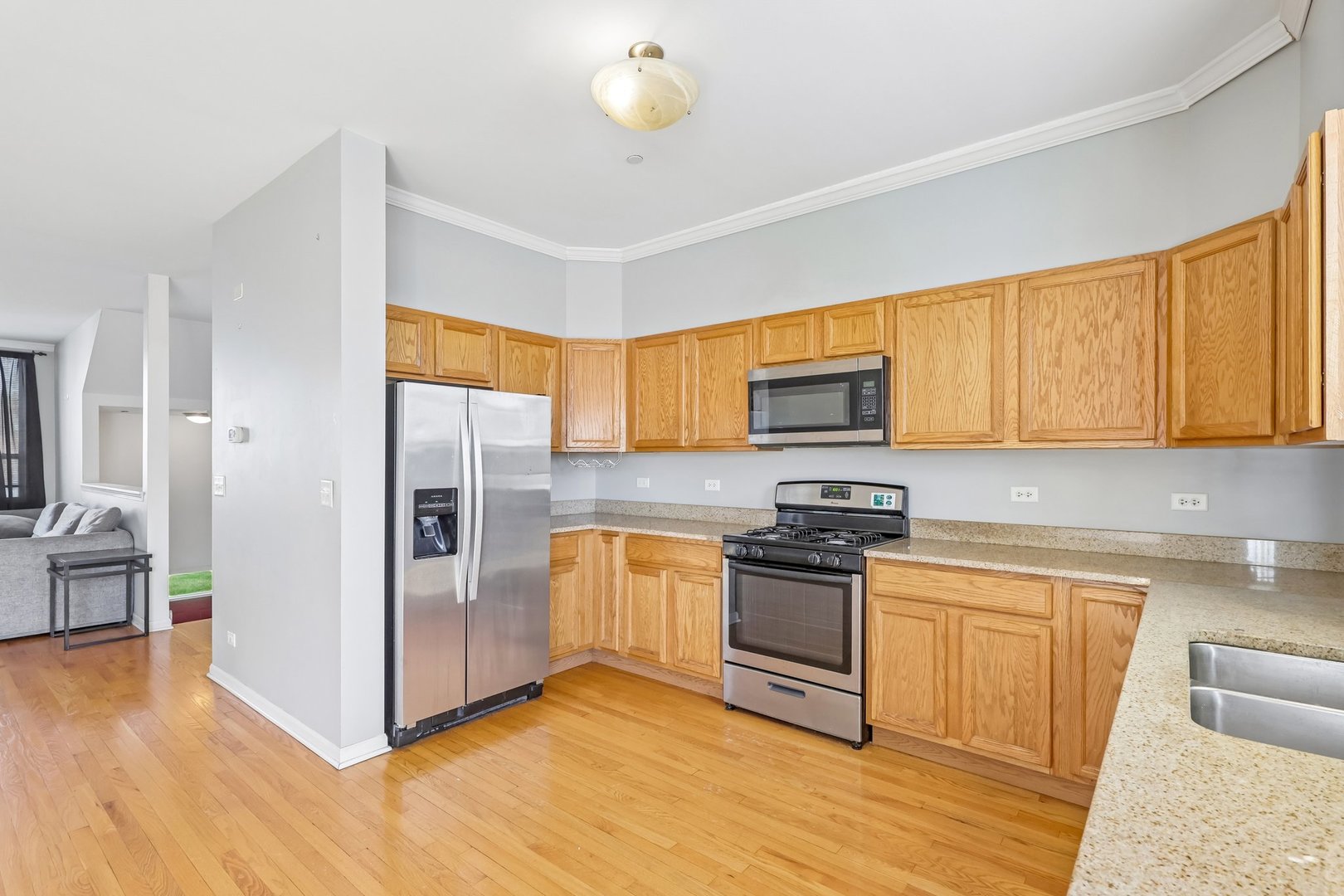 5241 West Galewood Avenue Chicago IL 60639