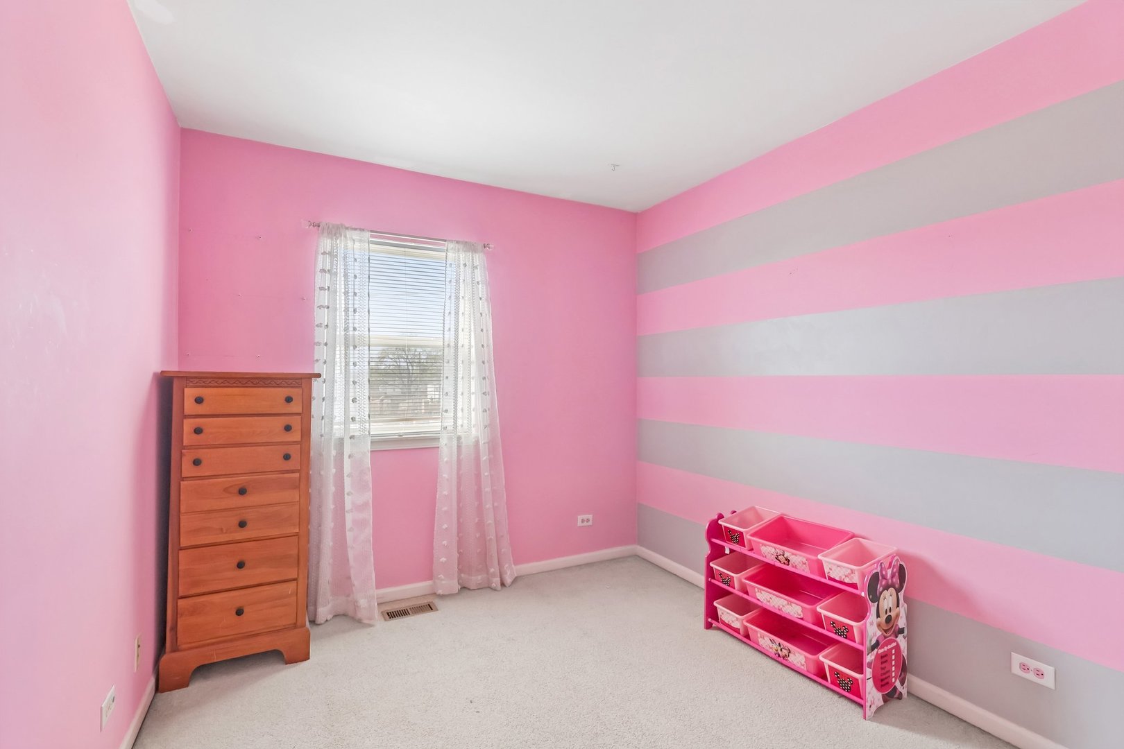 5241 West Galewood Avenue Chicago IL 60639