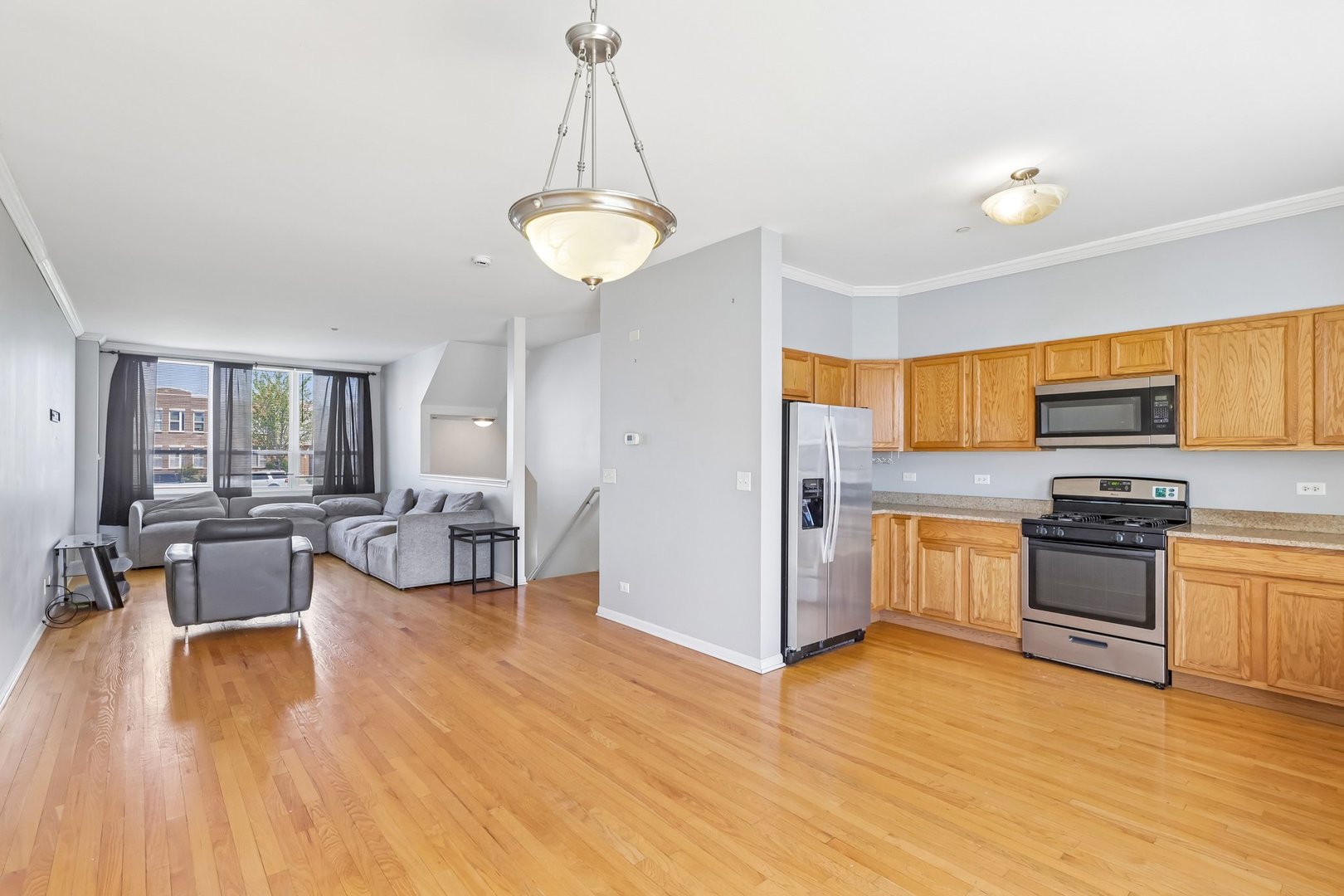 5241 West Galewood Avenue Chicago IL 60639