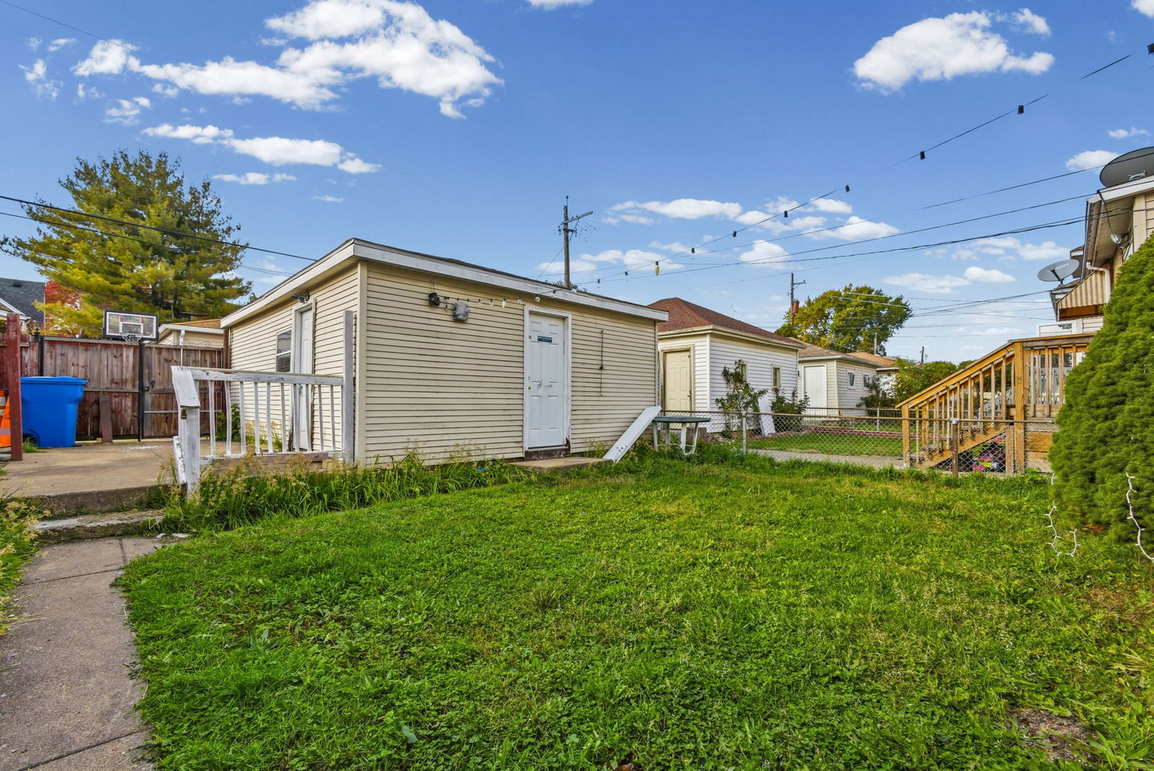 2916 North Merrimac Avenue Chicago IL 60634