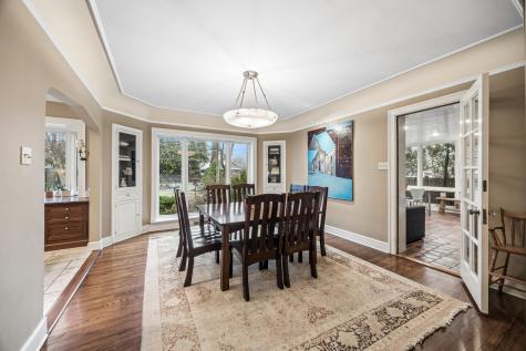 610 North Oak Park Avenue Oak Park IL 60302
