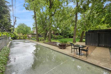 610 North Oak Park Avenue Oak Park IL 60302