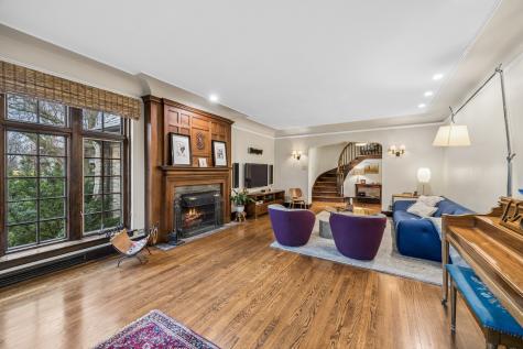 610 North Oak Park Avenue Oak Park IL 60302