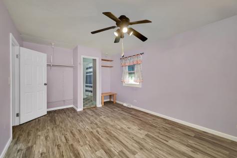 551 Falconridge Way Bolingbrook IL 60440