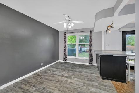 551 Falconridge Way Bolingbrook IL 60440