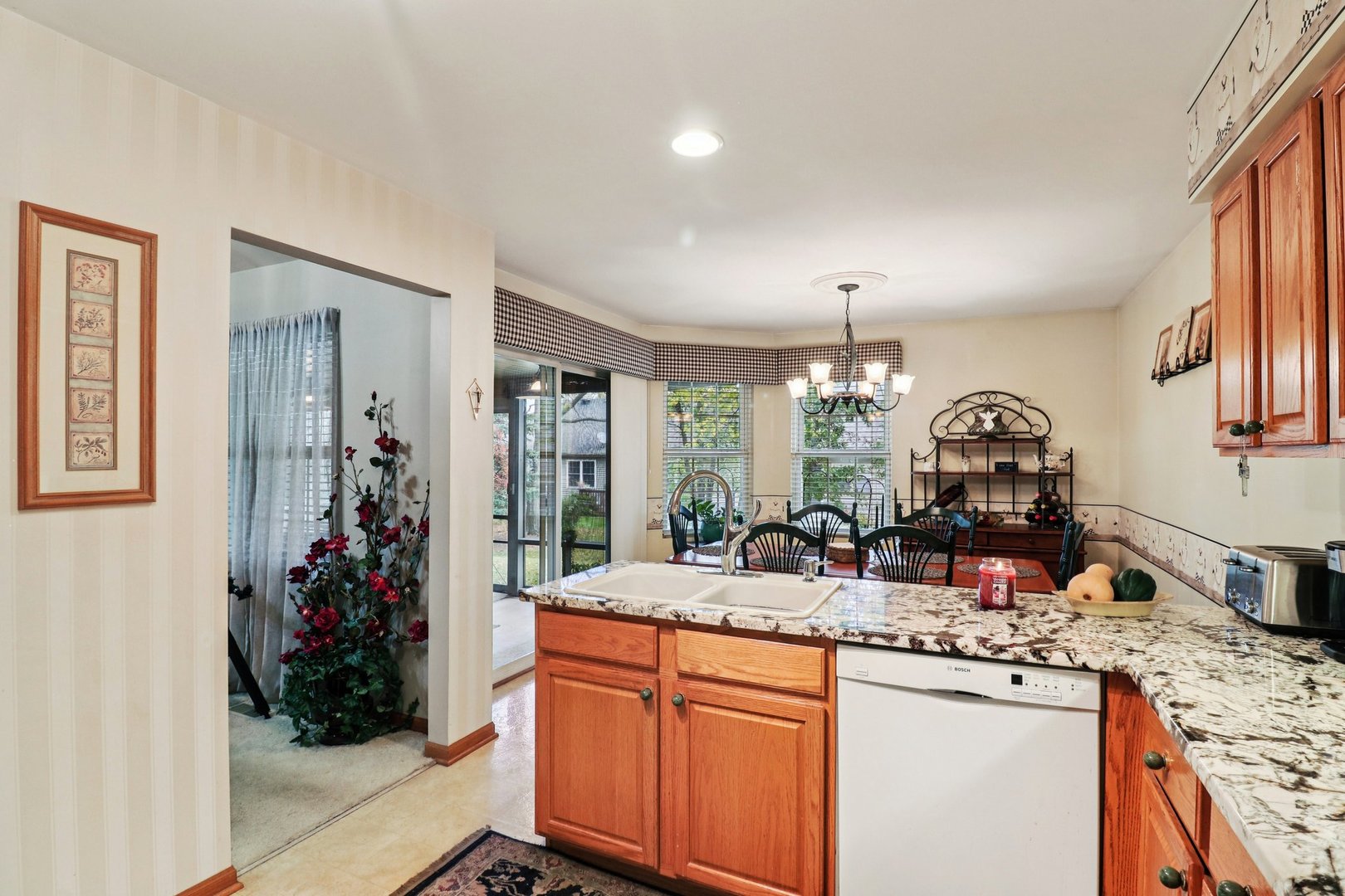 1923 Schomer Court Aurora IL 60505