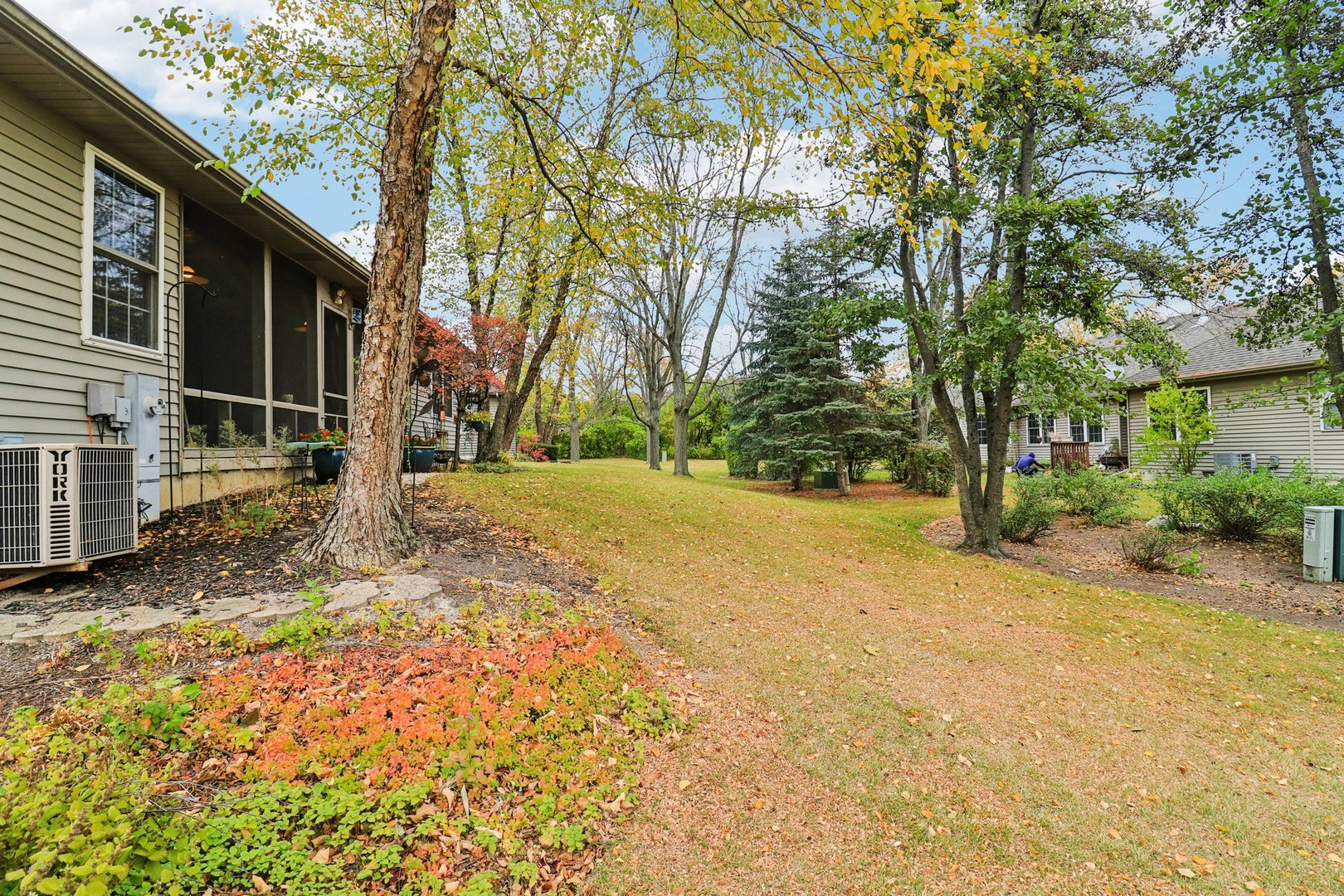 1923 Schomer Court Aurora IL 60505