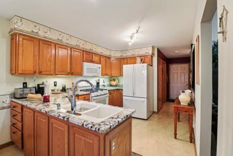 1923 Schomer Court Aurora IL 60505