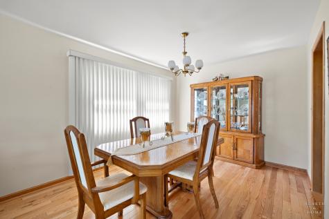 632 Polynesian Drive Des Plaines IL 60016
