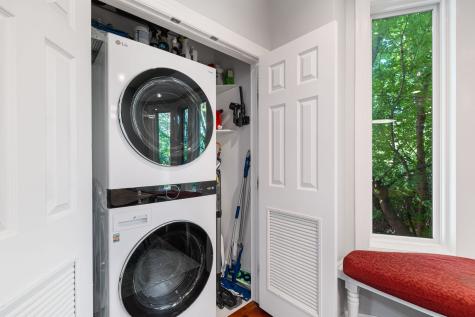 3151 North Honore Street Chicago IL 60657