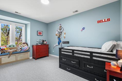 3151 North Honore Street Chicago IL 60657