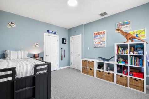 3151 North Honore Street Chicago IL 60657