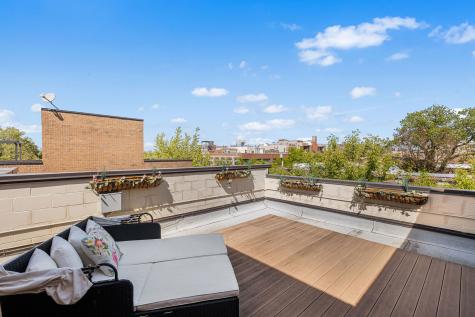 3151 North Honore Street Chicago IL 60657