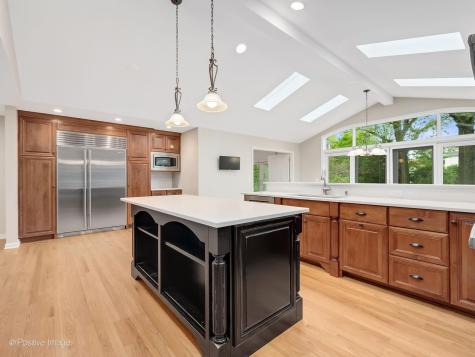 2S560 Seneca Drive Wheaton IL 60189