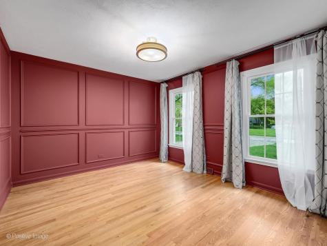 2S560 Seneca Drive Wheaton IL 60189
