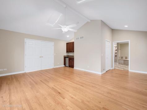 2S560 Seneca Drive Wheaton IL 60189