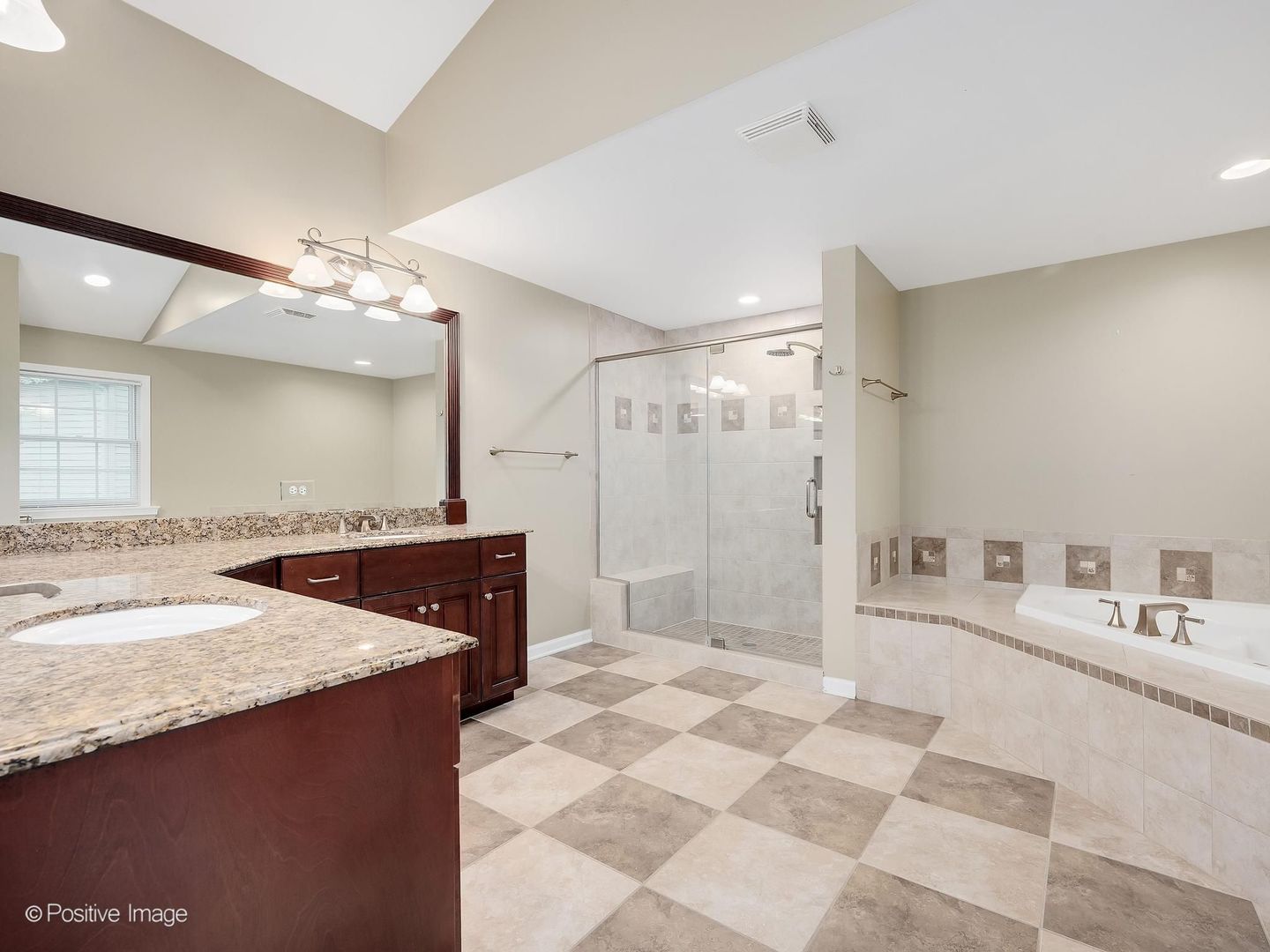 2S560 Seneca Drive Wheaton IL 60189