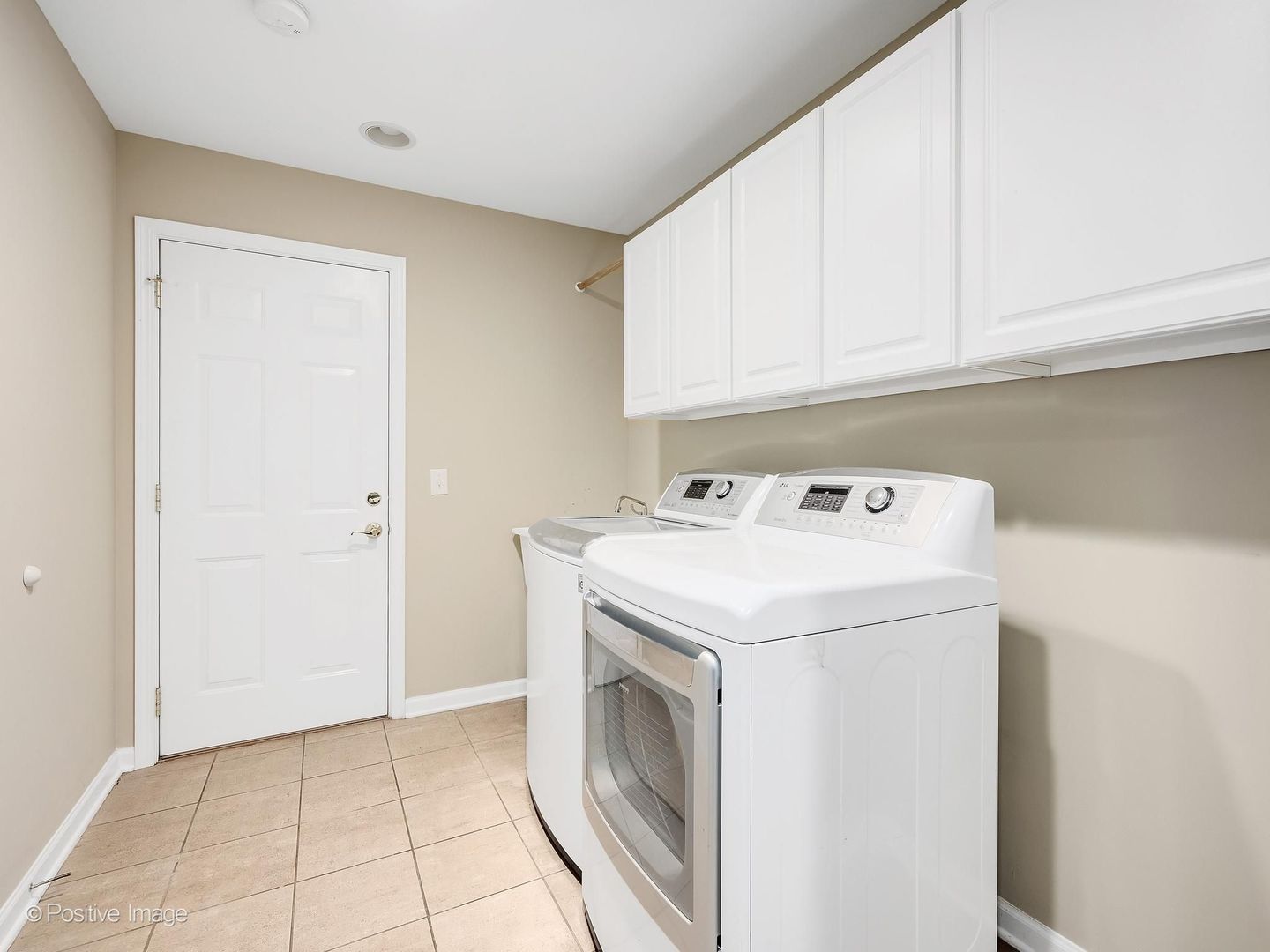 2S560 Seneca Drive Wheaton IL 60189