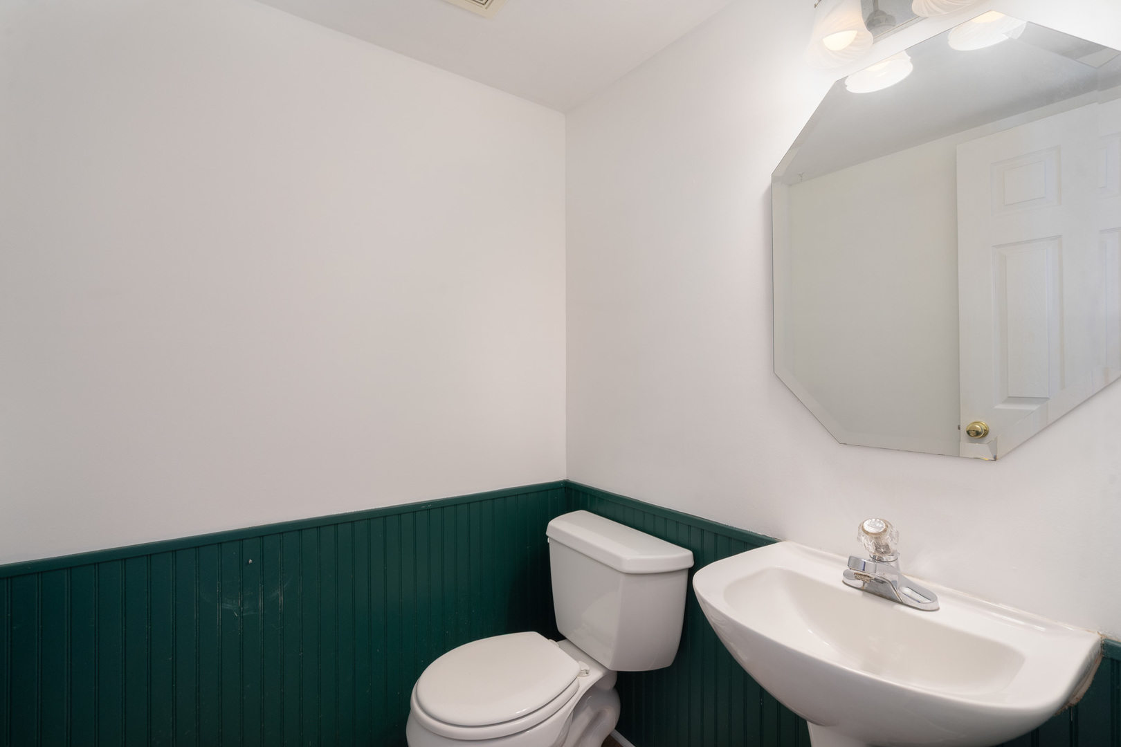 577 Greystone Lane Bolingbrook IL 60440